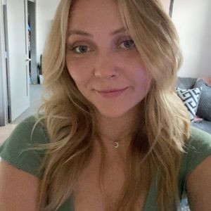 Meet your Posher, Mackenzie